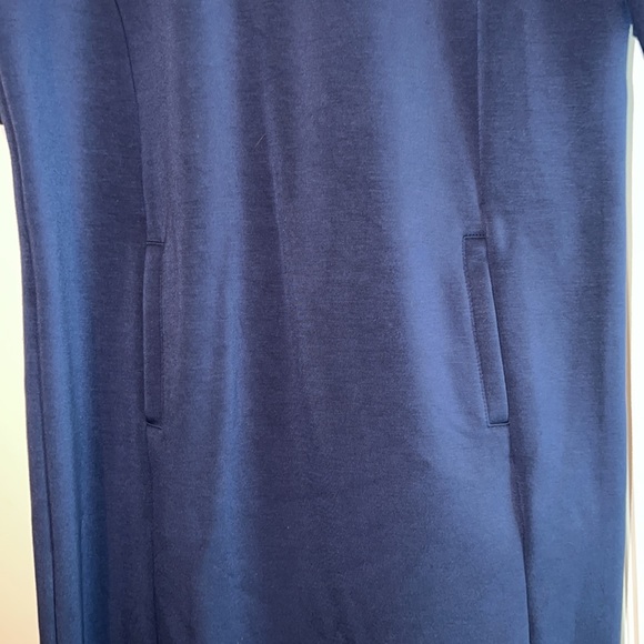 Beautiful blue dress with pockets - Picture 2 of 3